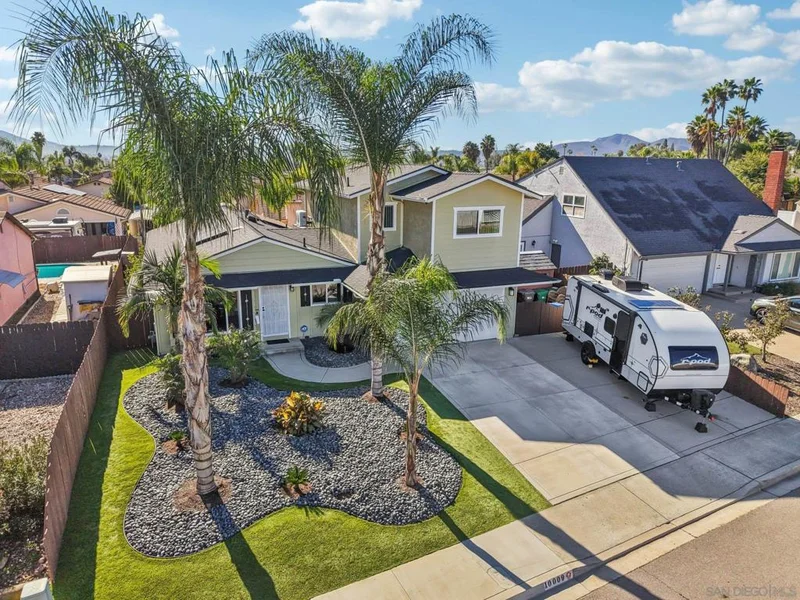 10009 Beck Dr, Santee, CA 92071