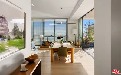 9040 W Sunset Boulevard 1004 photo 2