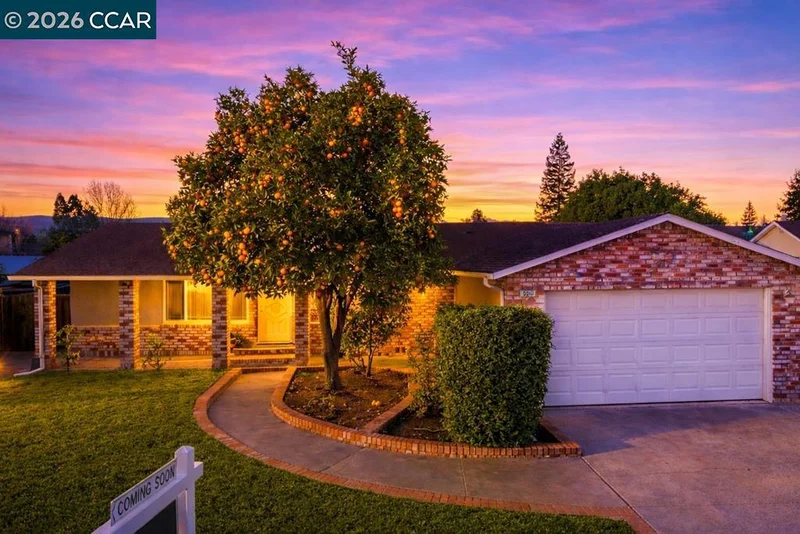 5510 Alaska Dr, Concord, CA 94521