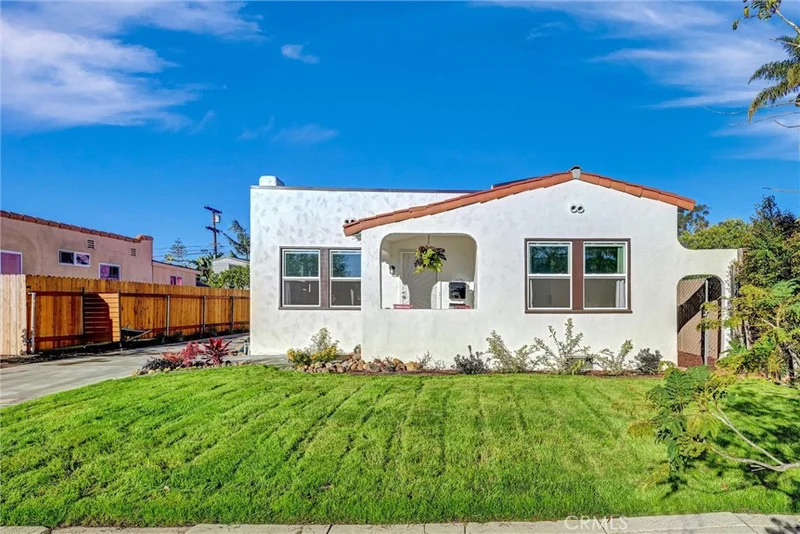 5092 5090 35th Street, San Diego, CA 92116