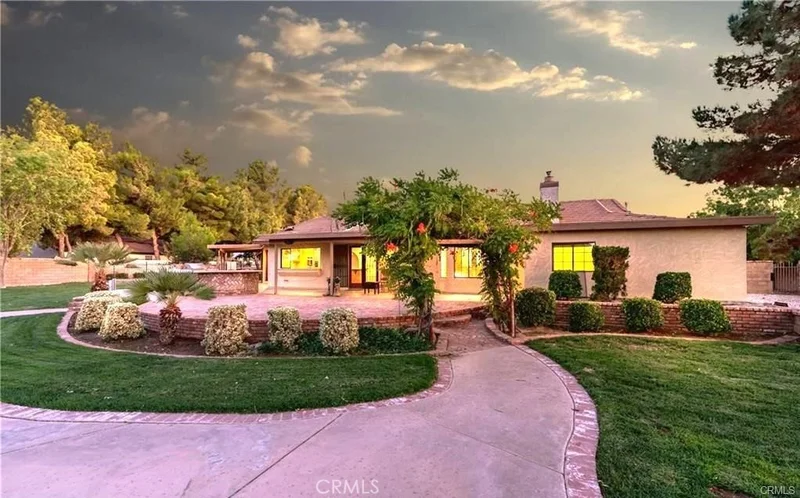 2745 Avenue N12, Palmdale, CA 93551