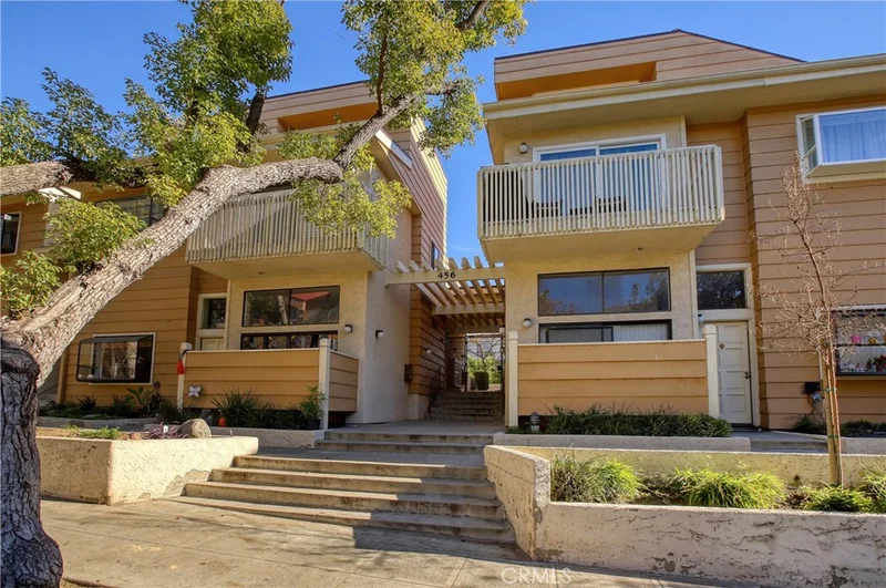 456 E San Jose L, Burbank, CA 91501