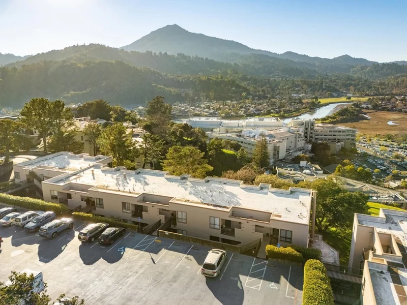 620 Via Casitas, Greenbrae, CA 94904