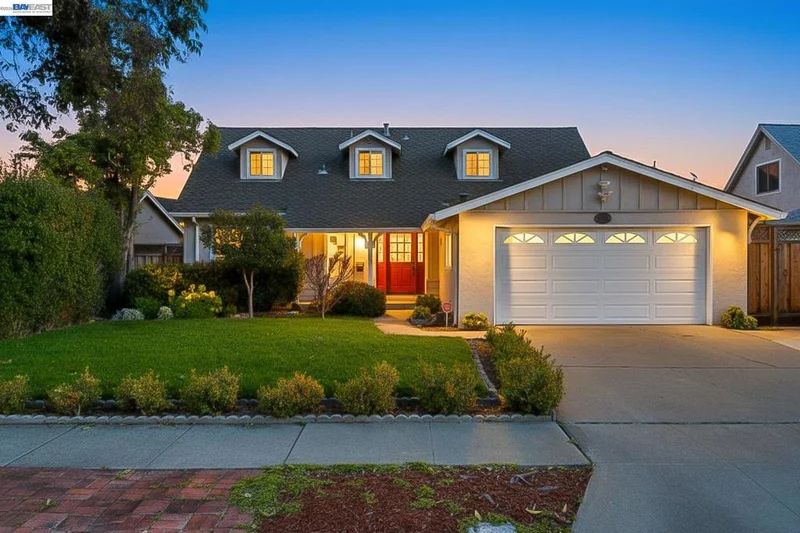 7728 Hazelnut Dr, Newark, CA 94560