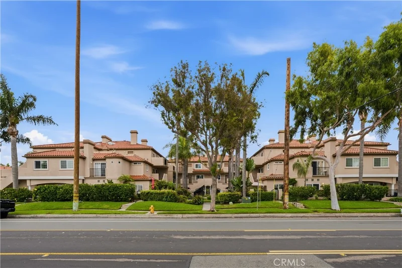 626 38 Lake 38, Huntington Beach, CA 92648