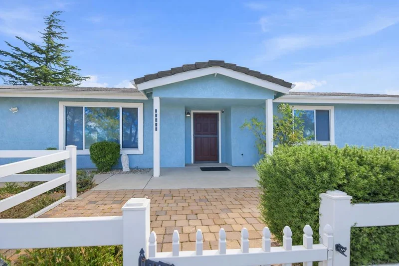 41494 Rolling Hills Drive, Aguanga, CA 92536