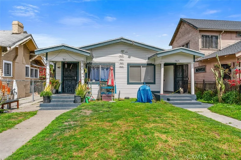 961 47th, Los Angeles, CA 90037