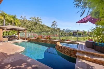 71 Golf Ridge Drive photo 2