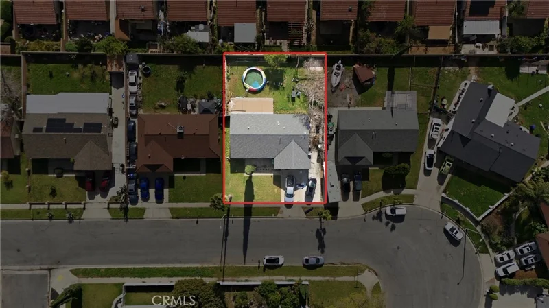 645 W Winchester photo 2