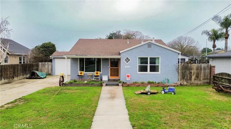 674 Wallis Avenue, Gustine, CA 95322