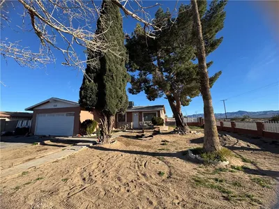 37869 Grandview Avenue photo 2