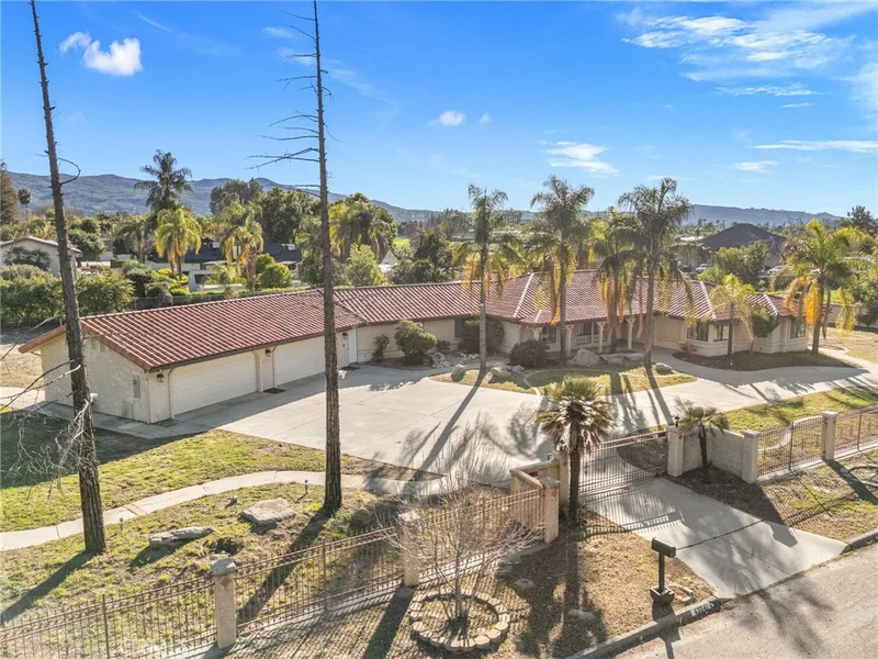 43041 Mayberry, Hemet, CA 92544