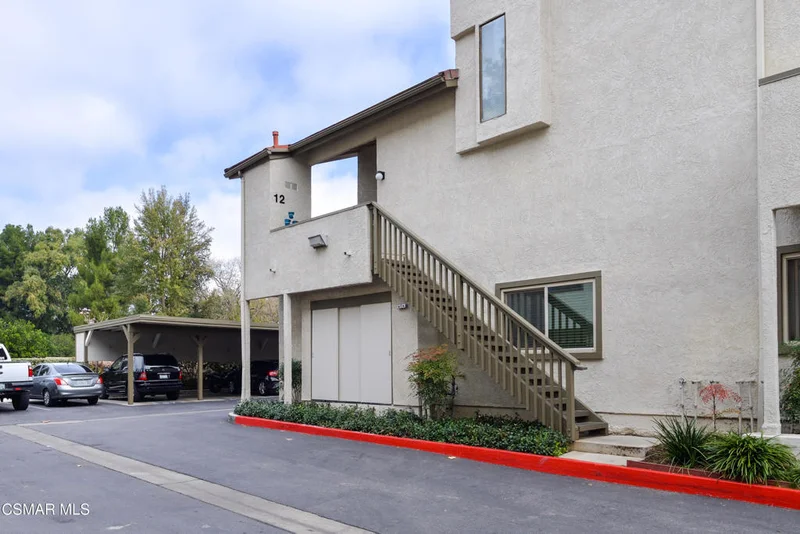 104 Maegan Place 12, Thousand Oaks, CA 91362