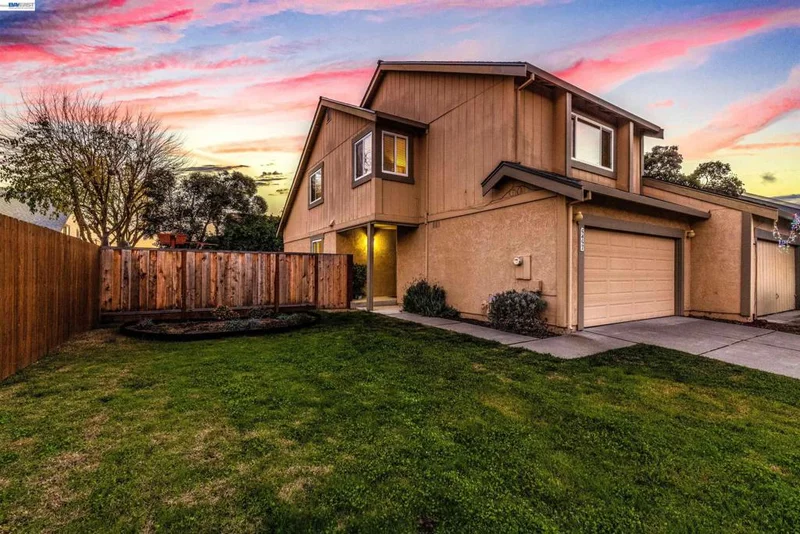 5457 Treeflower Dr, Livermore, CA 94551