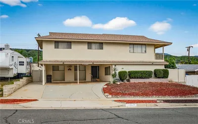 1193 W King photo 2