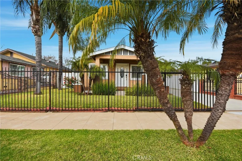 771 W Wilson, Pomona, CA 91768