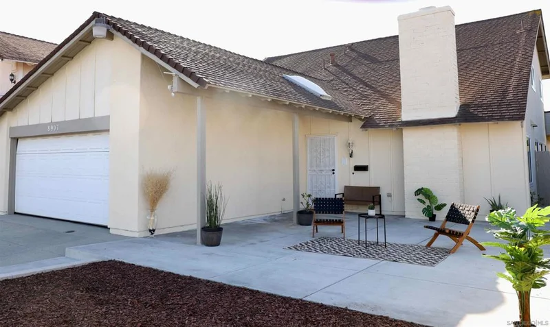 8907 Taurus Place, San Diego, CA 92126