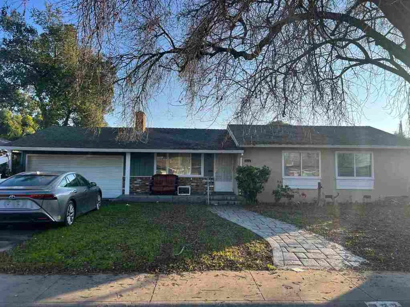 322 Marc Ave, Stockton, CA 95207