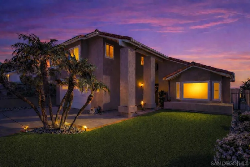 11729 Petirrojo Ct, San Diego, CA 92124