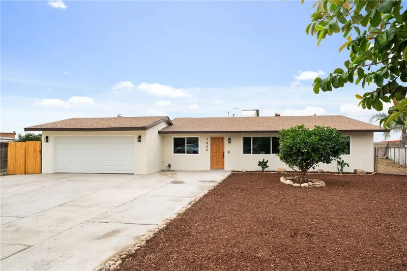 7824 Peacock, Highland, CA 92346