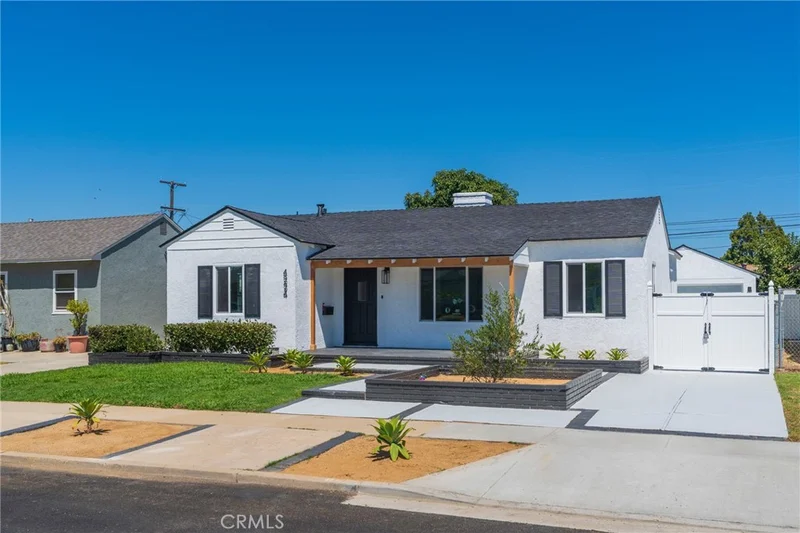 4224 Falcon, Long Beach, CA 90807