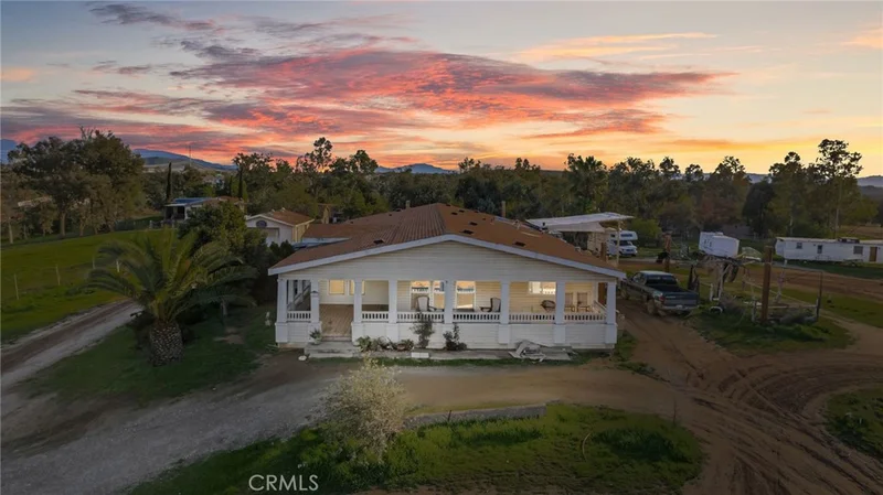 29825 Porth, Murrieta, CA 92563