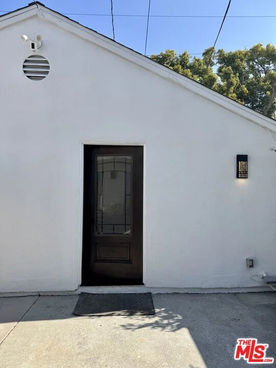 132 N CARSON Road A photo 2