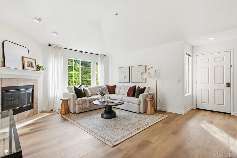 18614 Caminito Cantilena 336, San Diego, CA 92128