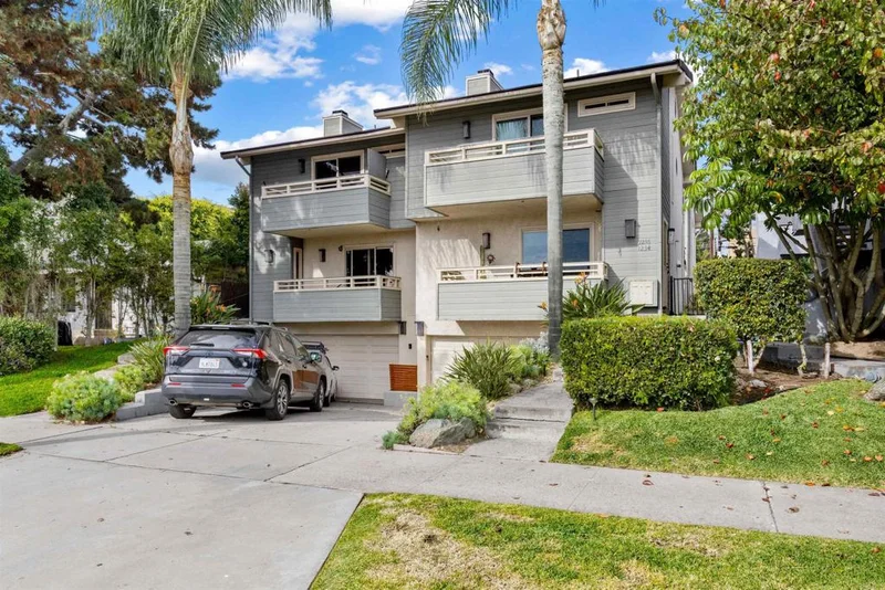 1236 Grand Avenue, San Diego, CA 92109