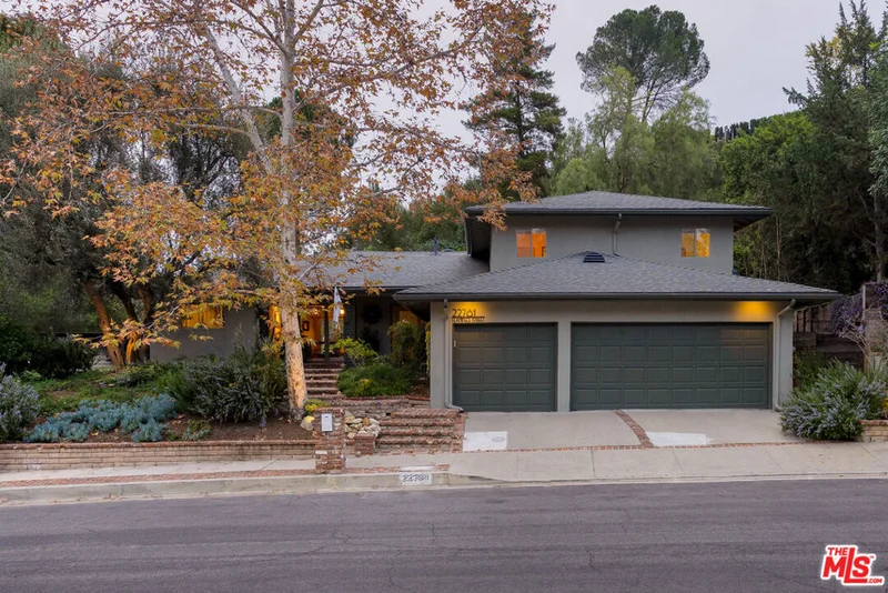 22781 Flamingo Street, Woodland Hills, CA 91364