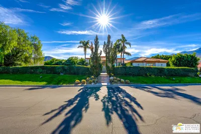 1019 Andreas Palms Drive photo 2