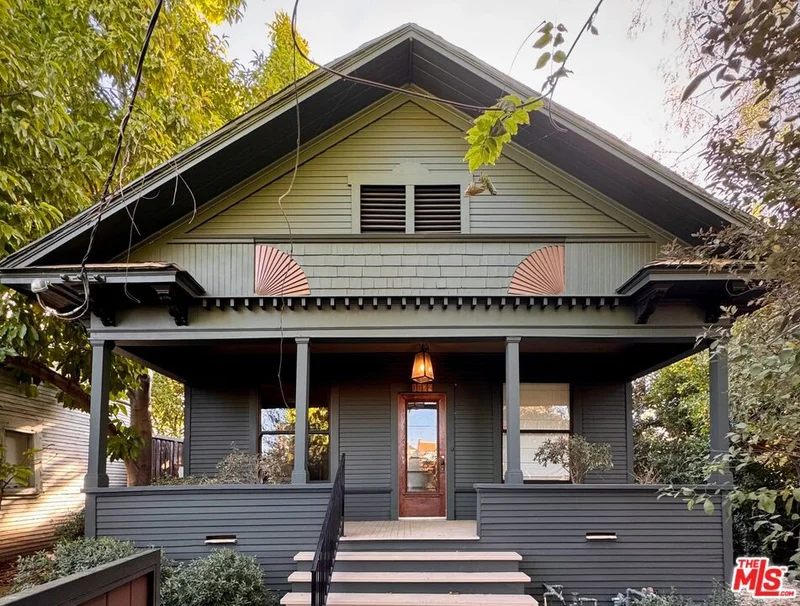 1130 Sanborn Avenue, Los Angeles, CA 90029