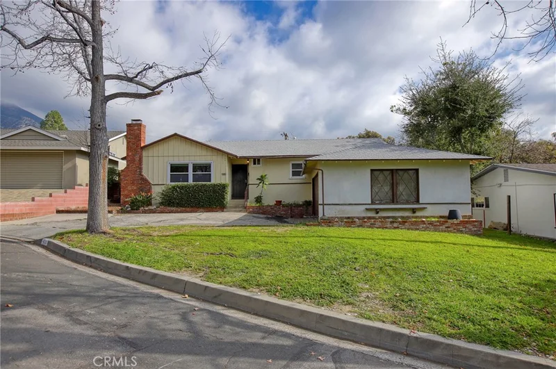 4630 Willalee Avenue, La Crescenta, CA 91214