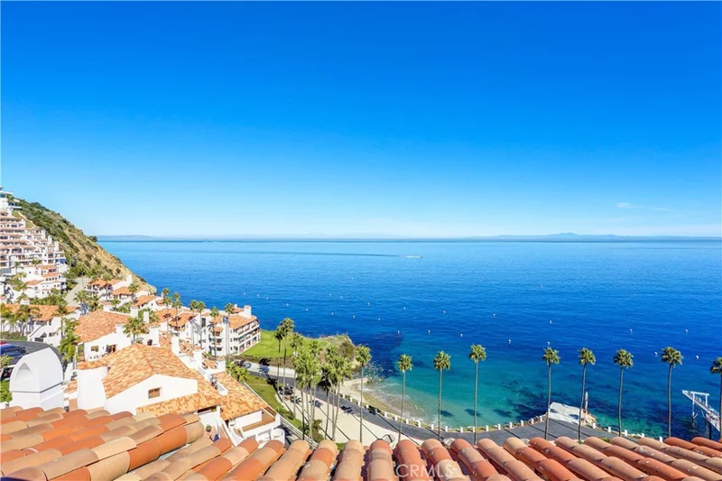 72 Camino De Flores 10, Avalon, CA 90704