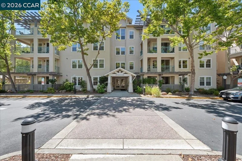 1860 Tice Creek Dr 1153, Walnut Creek, CA 94595