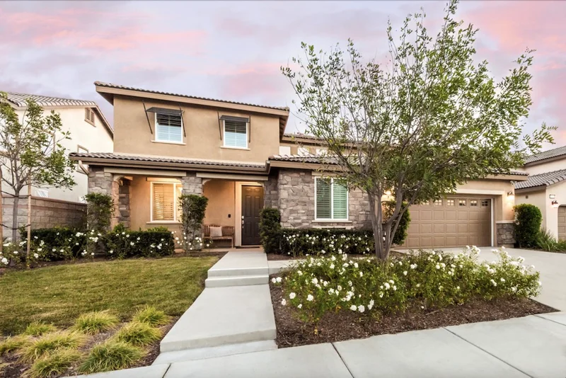 11829 Confluence Dr, Jurupa Valley, CA 91752