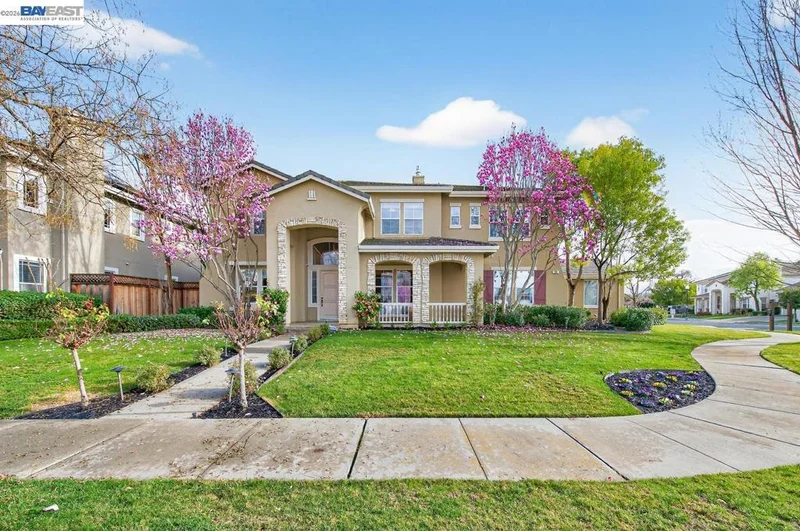 101 Acorn Way, Livermore, CA 94550
