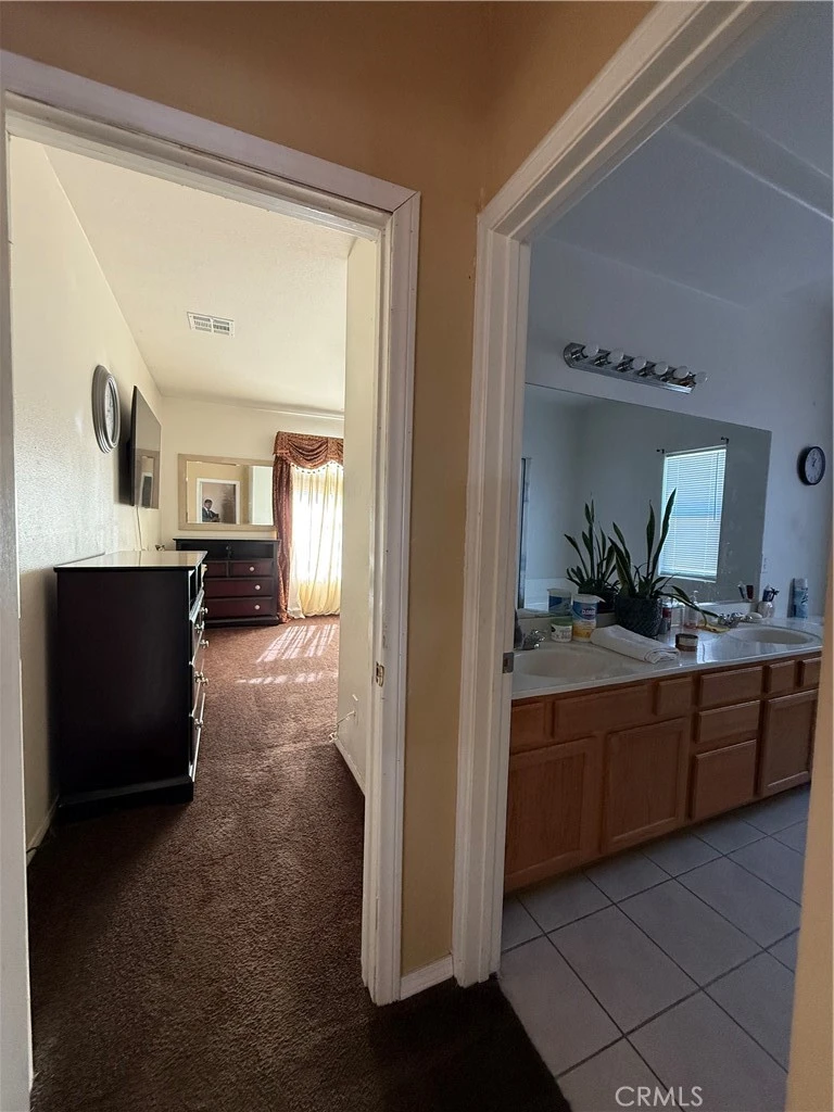 Interior 2