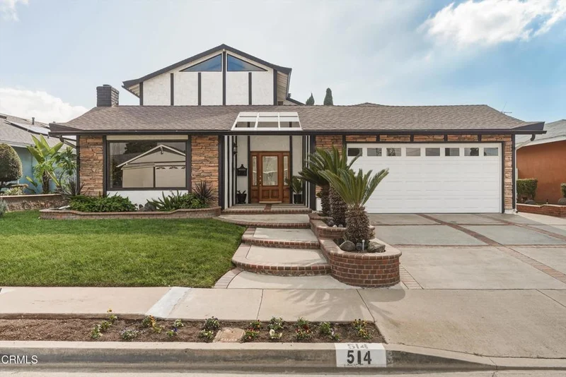 514 E Moorehaven Drive, Carson, CA 90746