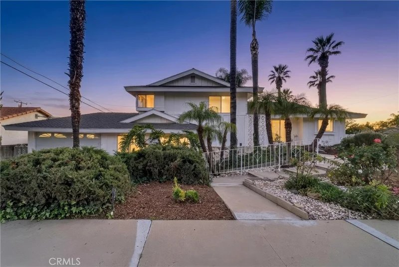 1004 E Saga Street, Glendora, CA 91741