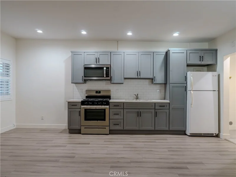 9413 Garfield, Riverside, CA 92503