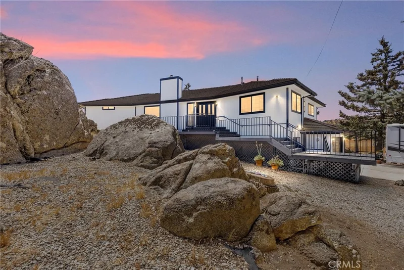 18581 St Andrews Drive, Tehachapi, CA 93561