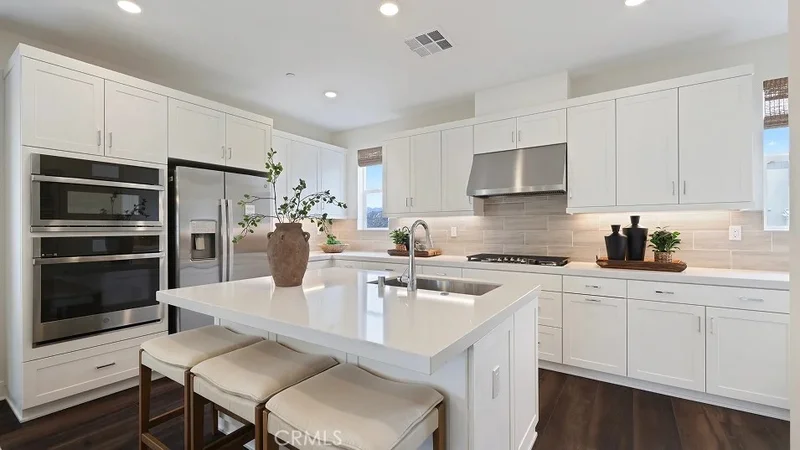 27456 Pistachio Way, Valencia, CA 91381