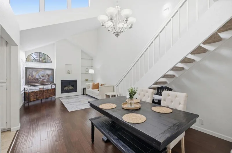 2732 Buena View Court, San Jose, CA 95121