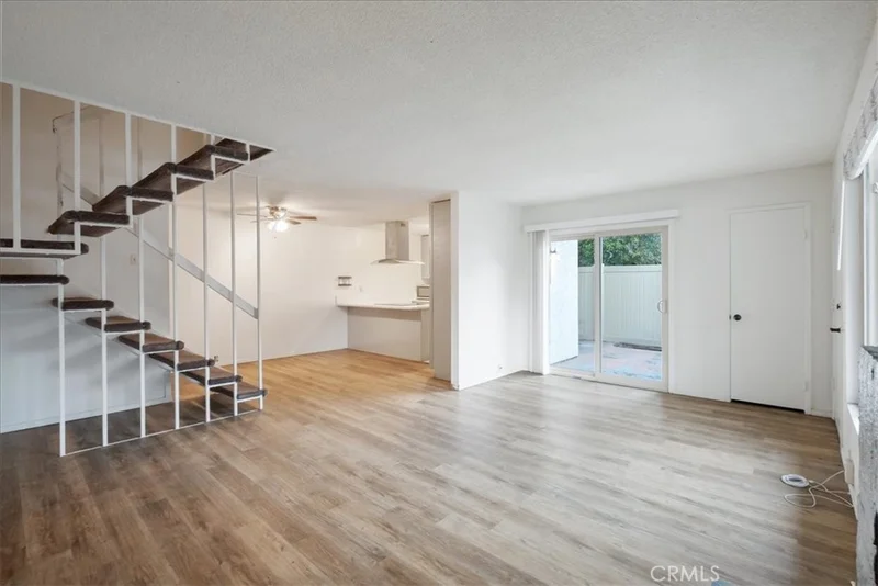 265 Rancho Dr C photo 2