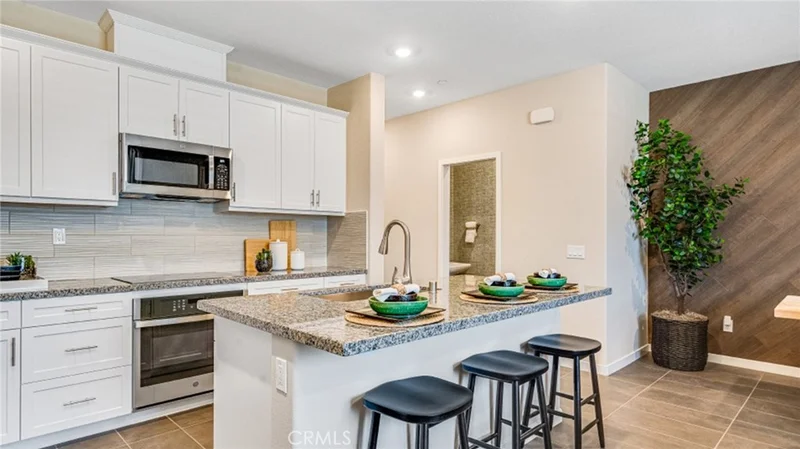4315 Grasly Paseo, Ontario, CA 91762