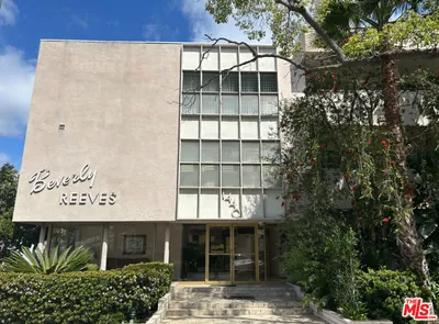 1440 Reeves Street 203