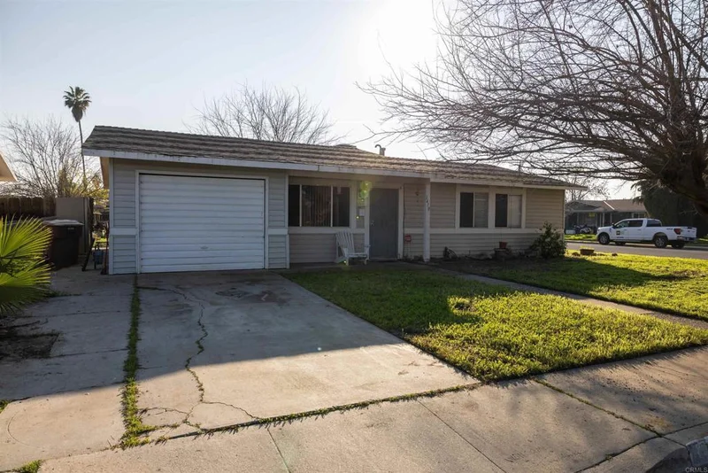 1410 Grayson Circle, Firebaugh, CA 93622