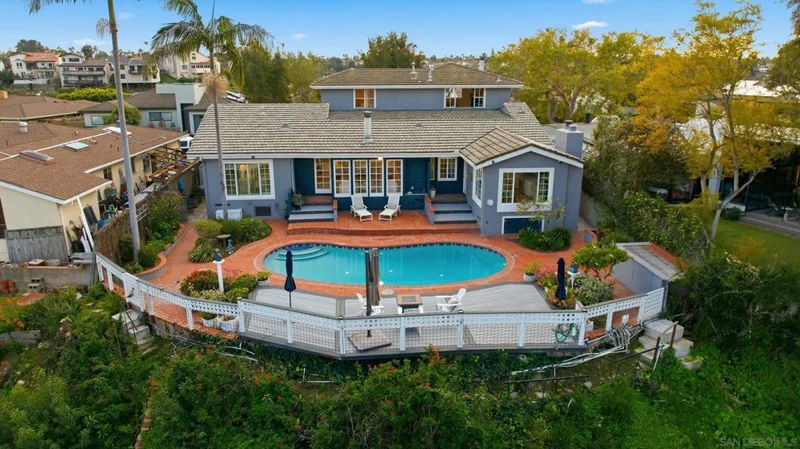 4528 Lucille Dr, San Diego, CA 92115