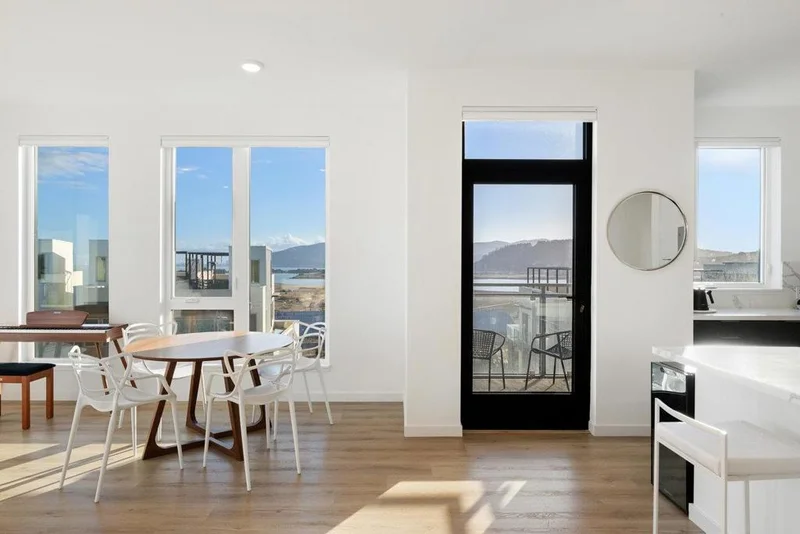 52 Kirkwood Avenue 426, San Francisco, CA 94124